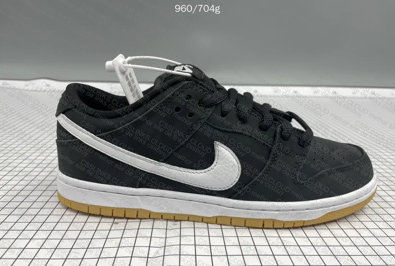 DUNK BLACK GUM (AS) 4