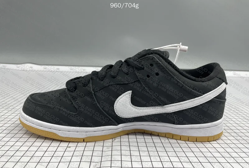 DUNK BLACK GUM (AS) 5
