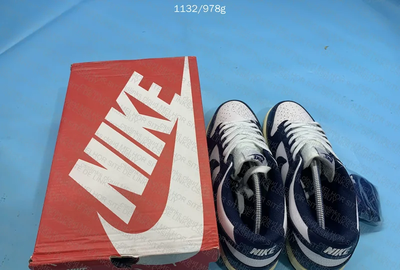 Dunk blind box