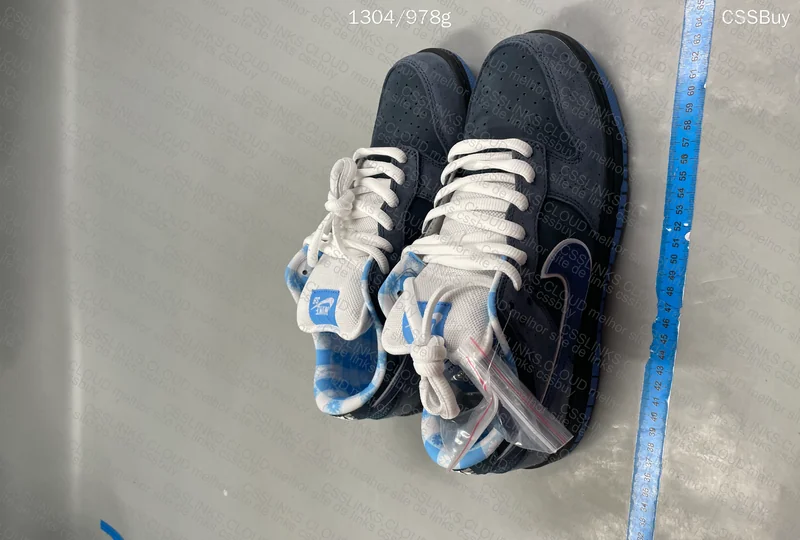 DUNK BLUE LOBSTER 4
