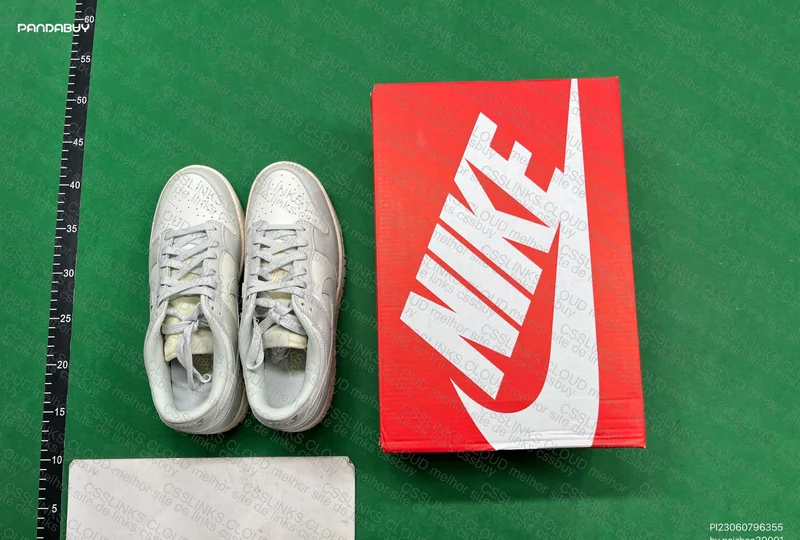 Dunk Bone White 7
