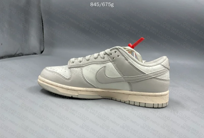 Dunk Bone White VT