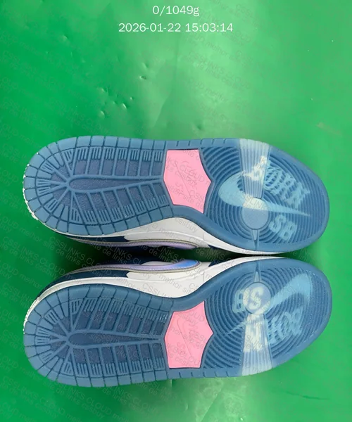 Dunk Born X Raised 2