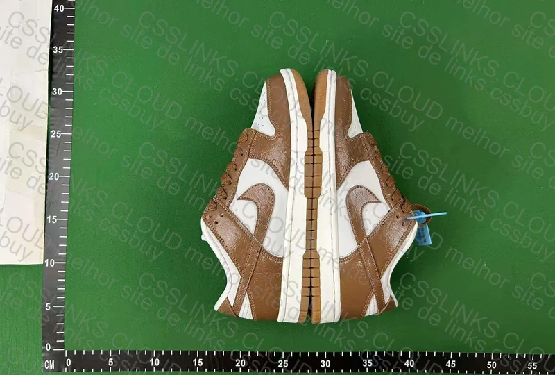 Dunk Brown Ostrich 5