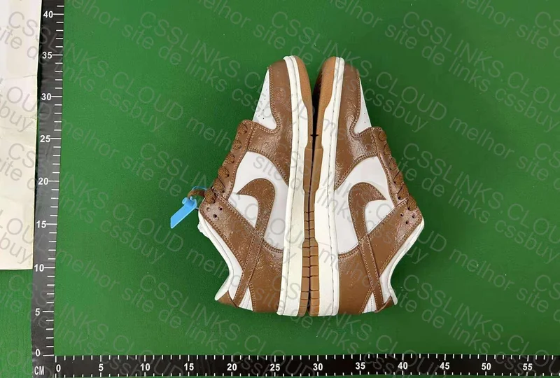 Dunk Brown Ostrich 6