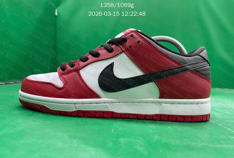 Dunk Chicago JMDY BATCH M