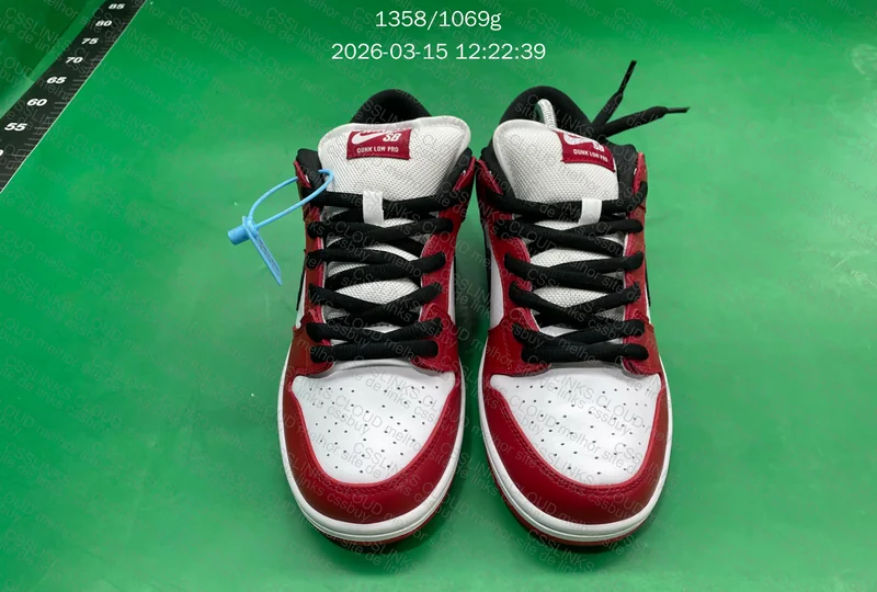 Dunk Chicago JMDY BATCH M 5
