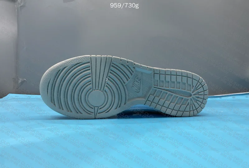 Dunk Gray and White 6