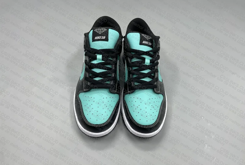 Dunk Diamond Tiffany