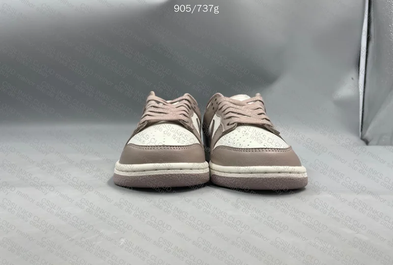 Dunk Diffused Taupe NewVT OVO 2