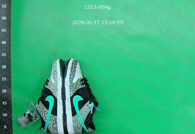 Dunk elephant gl? 4