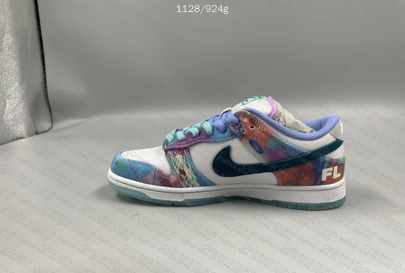 Dunk Futura Laboratories 7