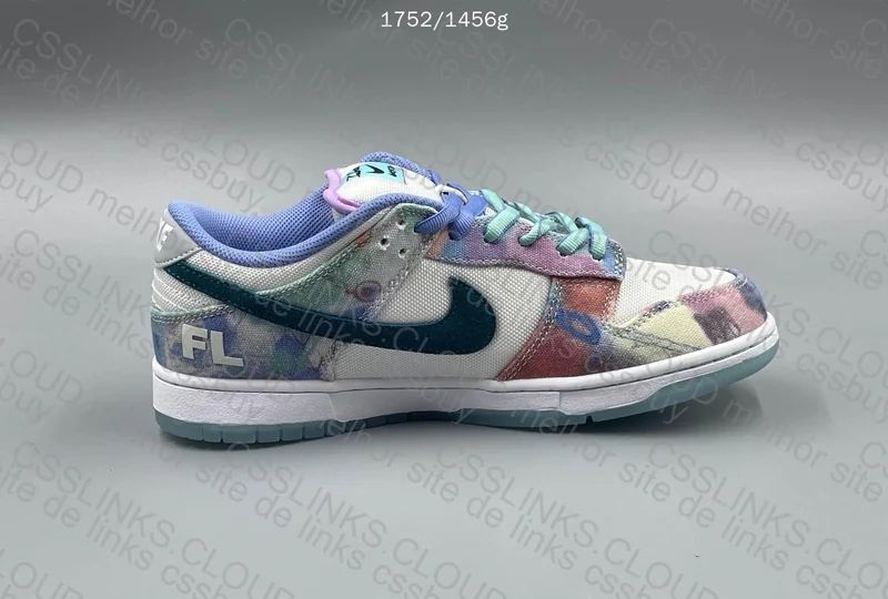 Dunk Futura Labs | M Batch 3