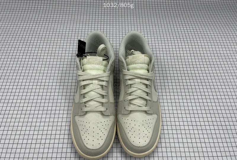 DUNK GOD SALE 69y 3