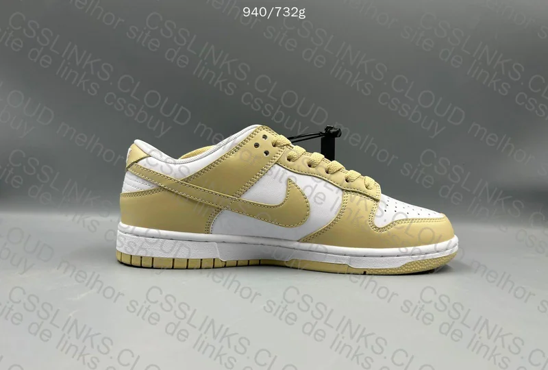 DUNK Gold and White 8