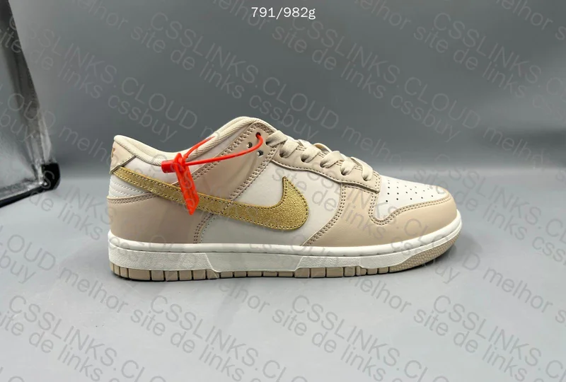 Dunk Gold swoosh 2