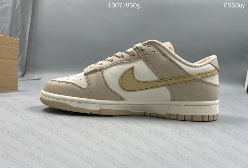 Dunk Gold Swoosh + LV Wallet 2