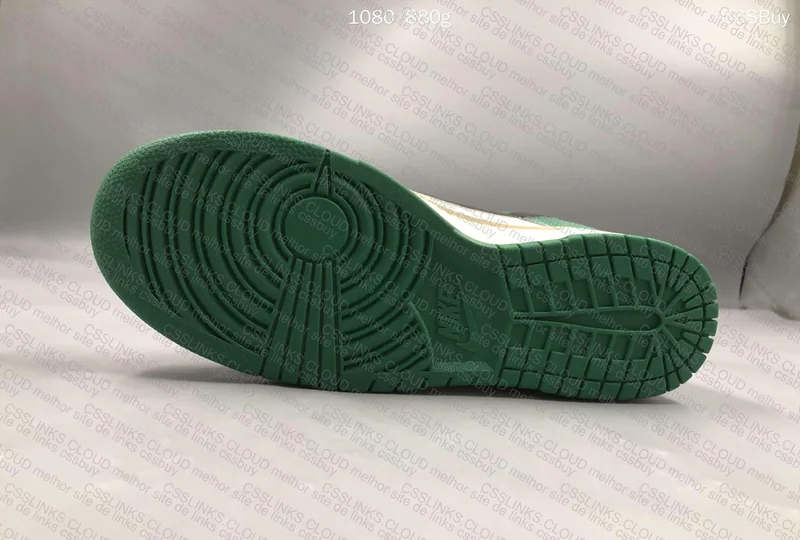 Dunk Green Lottery, Batch M 6
