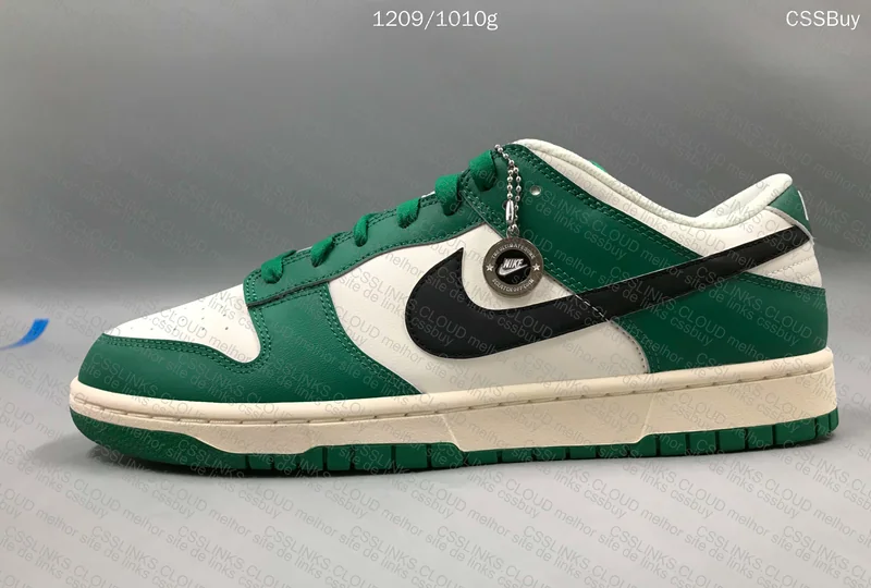Dunk Green Lottery - M Batch