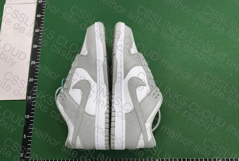 Dunk Grey frog 3