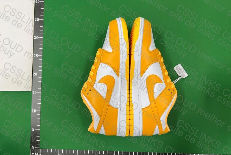 Dunk Laser Orange