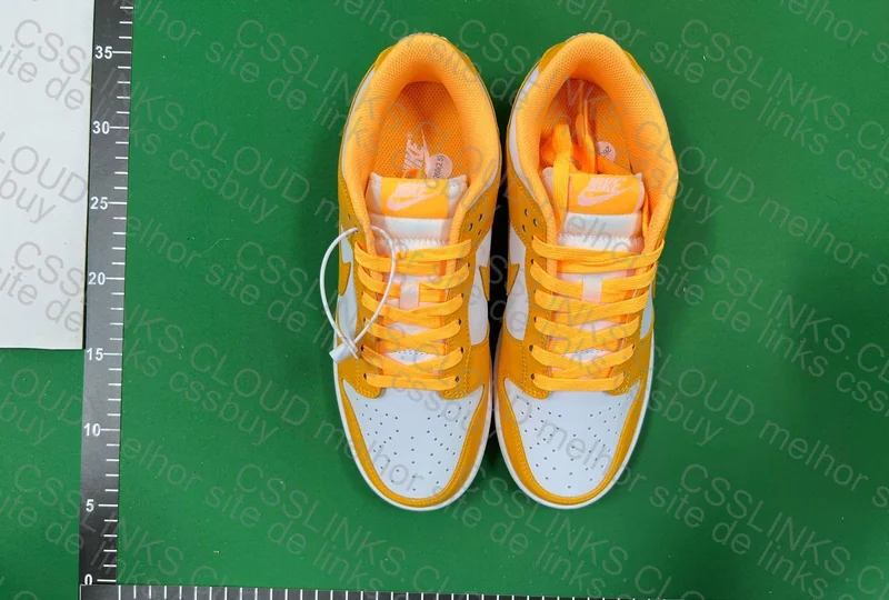 Dunk Laser Orange 3