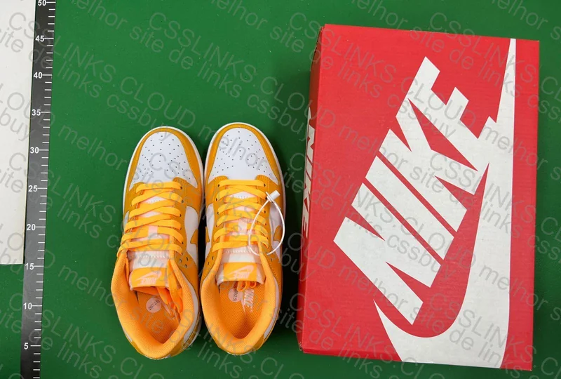 Dunk Laser Orange 4