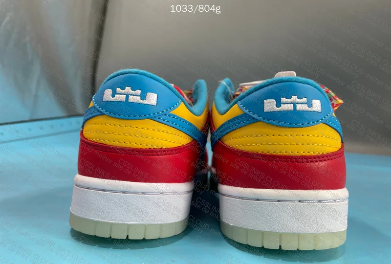 Dunk LeBron 5