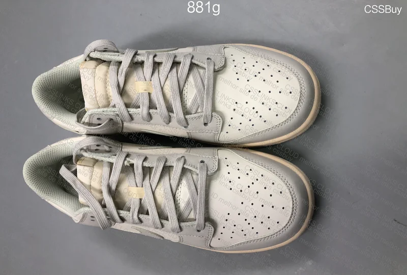 Dunk Light Bone 2