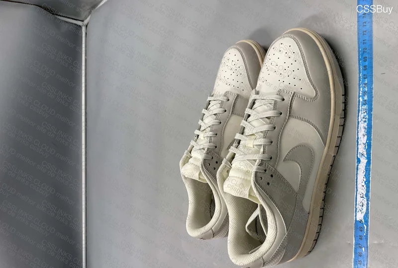 Dunk Light Bone 2