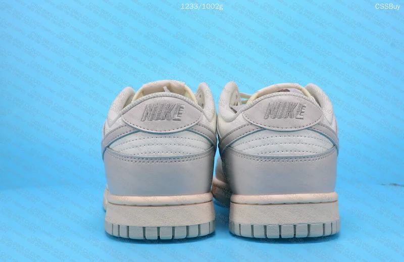 Dunk Light Bone 2