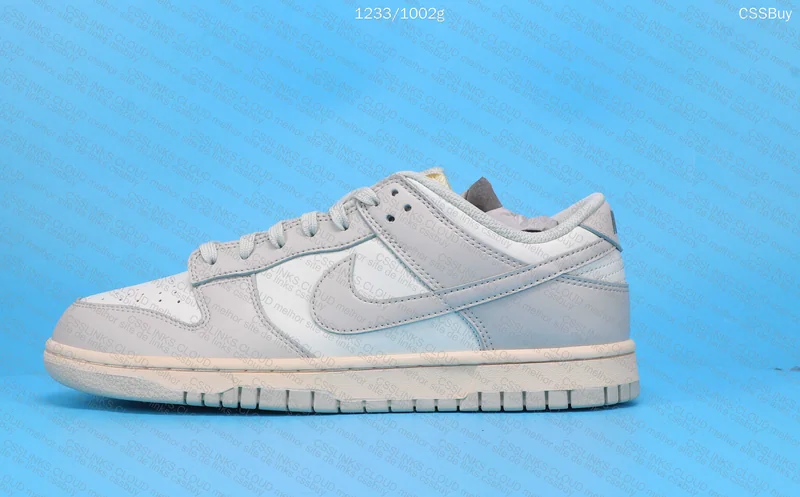 Dunk Light Bone 7