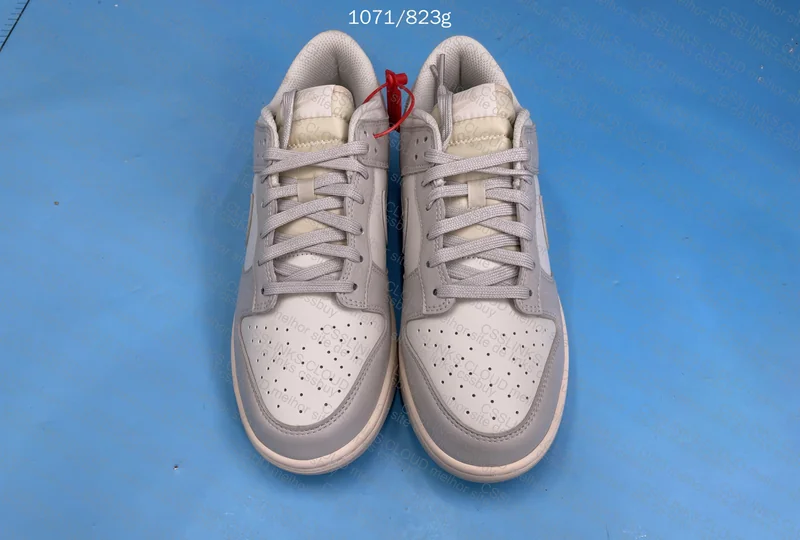 Dunk Light Bone