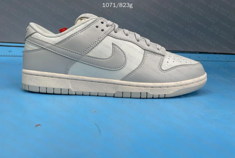 Dunk Light Bone 4