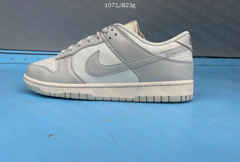 Dunk Light Bone 8