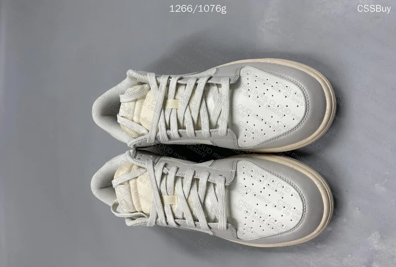 Dunk Light Bone 99Y