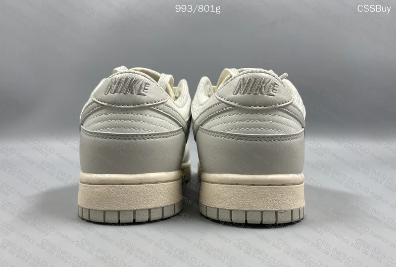 Dunk Light Bone GL? 3
