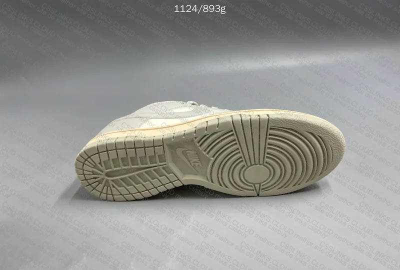Dunk Light Bone - OVO 3