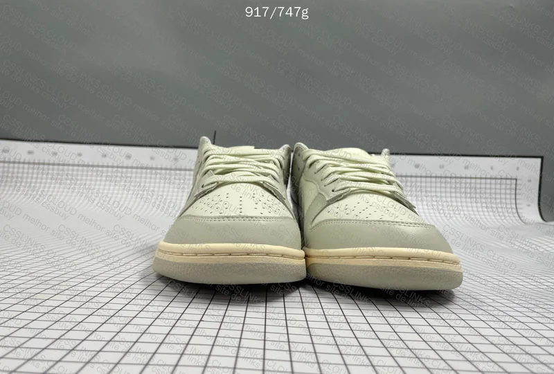 Dunk Light Bone Sale GOD Batch 2