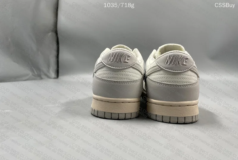 Dunk Light Bone VT 3