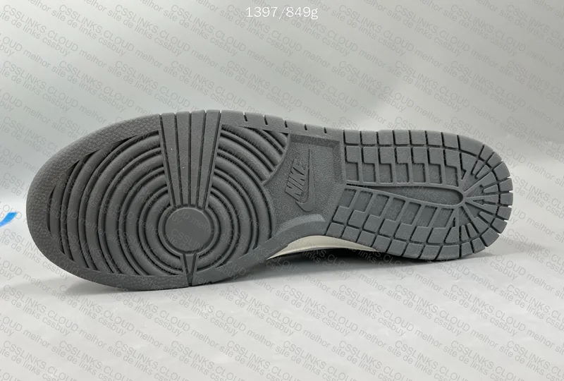 Dunk Light Smoke Grey 4