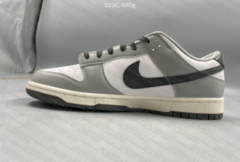 Dunk light smoke grey