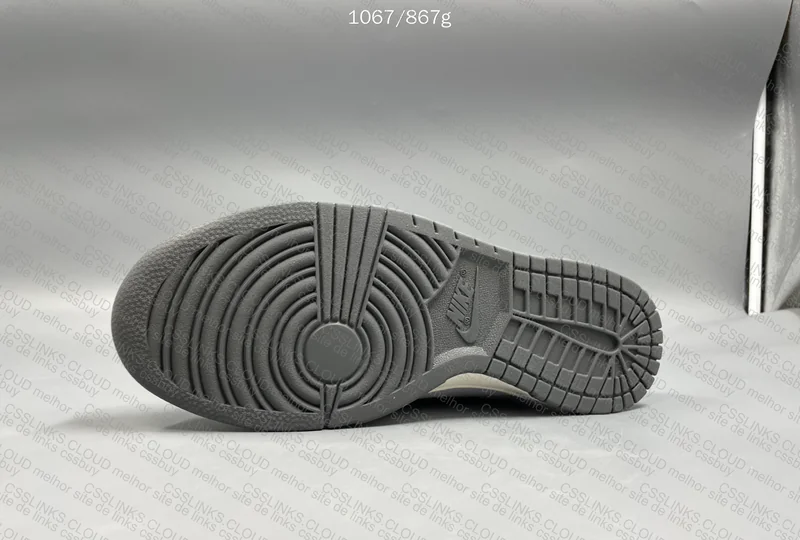 Dunk light smoke grey 7
