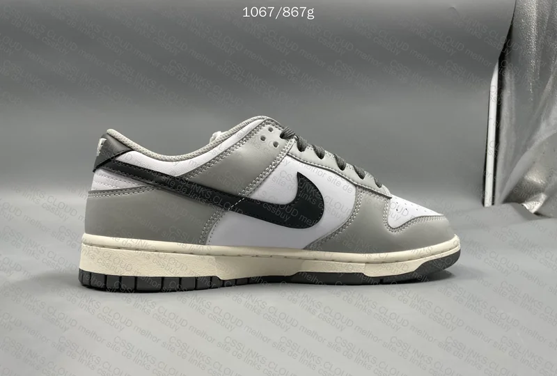 Dunk light smoke grey 8