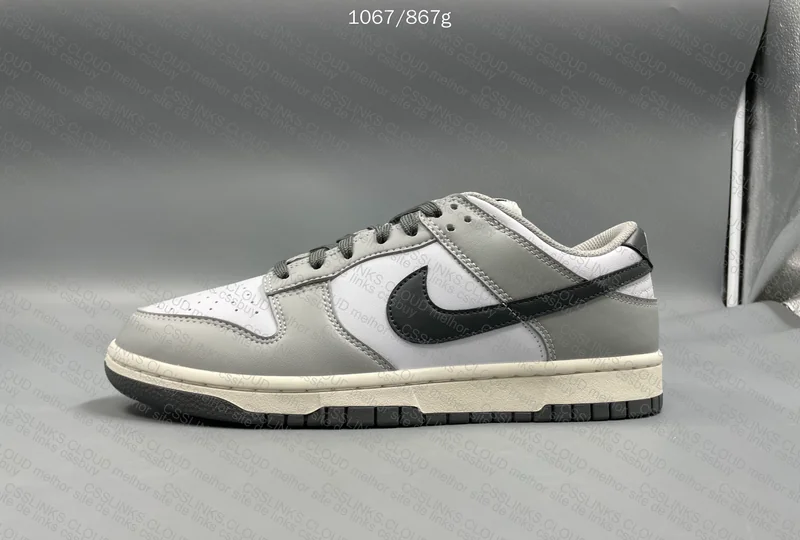 Dunk light smoke grey 9