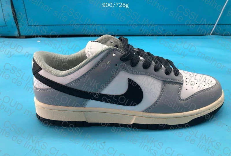 Dunk Light Smoke Grey 2