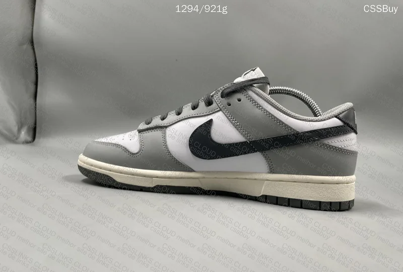 DUNK LIGHT SMOKE GREY M BATCH 3