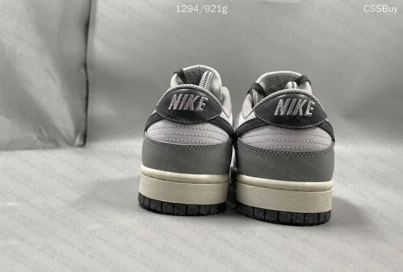 DUNK LIGHT SMOKE GREY M BATCH 5