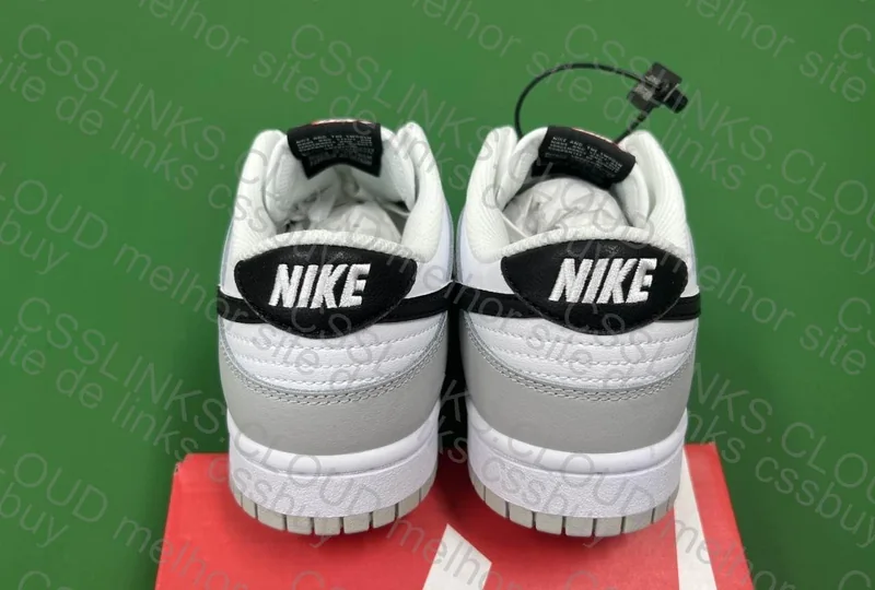 Dunk Light Smoke M batch