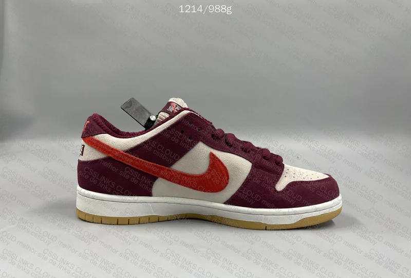 Dunk Like A Girl (GT) 99y 2